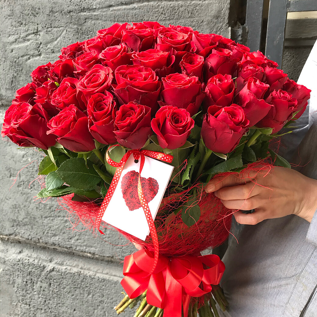 51 red rose