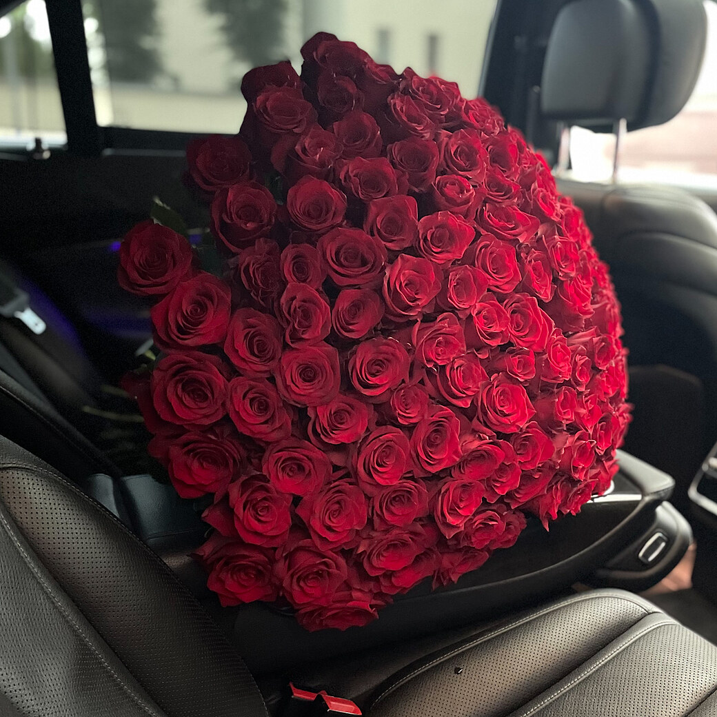 101 red roses