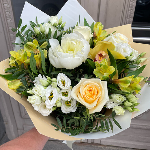Bouquet of flowers Summer scent
