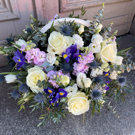 Seasonal flower basket