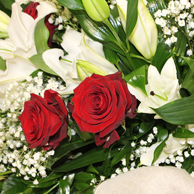 Funeral wreath with delivery in Riga - Rīgas Ziedi