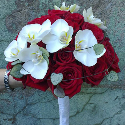 Bridal bouquet by Rīgas Ziedi florists